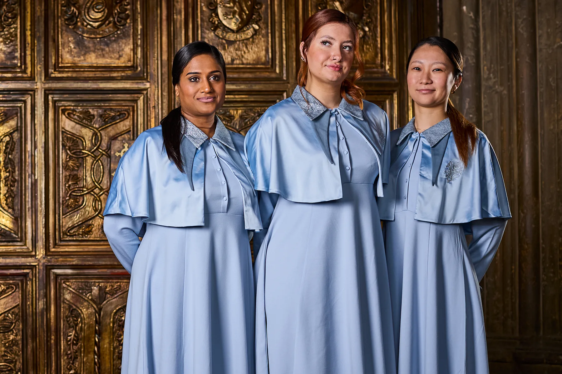 スタジオツアー東京 映画『ハリー・ポッター』の世界観を再現したショップグッズ ボーバトンのワンピース