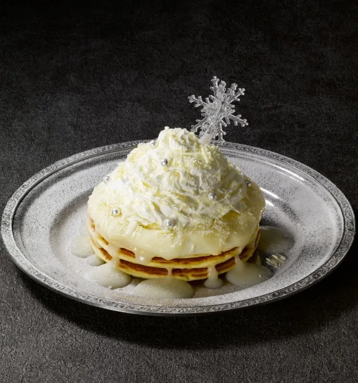 スタジオツアー東京 雪のホグワーツを再現した白いクリームのパンケーキ